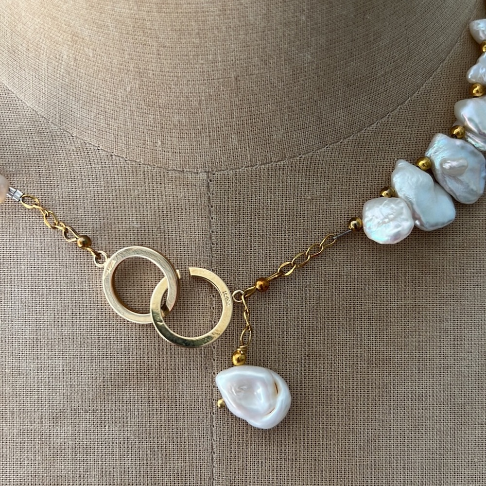 NWOT Designer Pearl Necklace - Picture 3 of 5